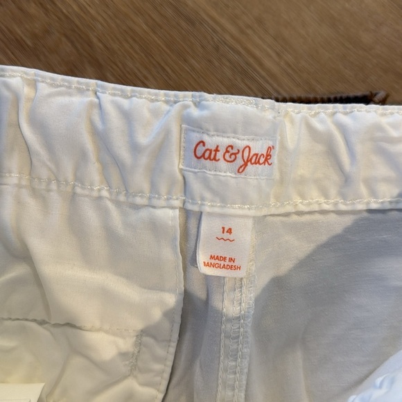 Bundle of 3 Pairs of Shorts - Picture 3 of 4